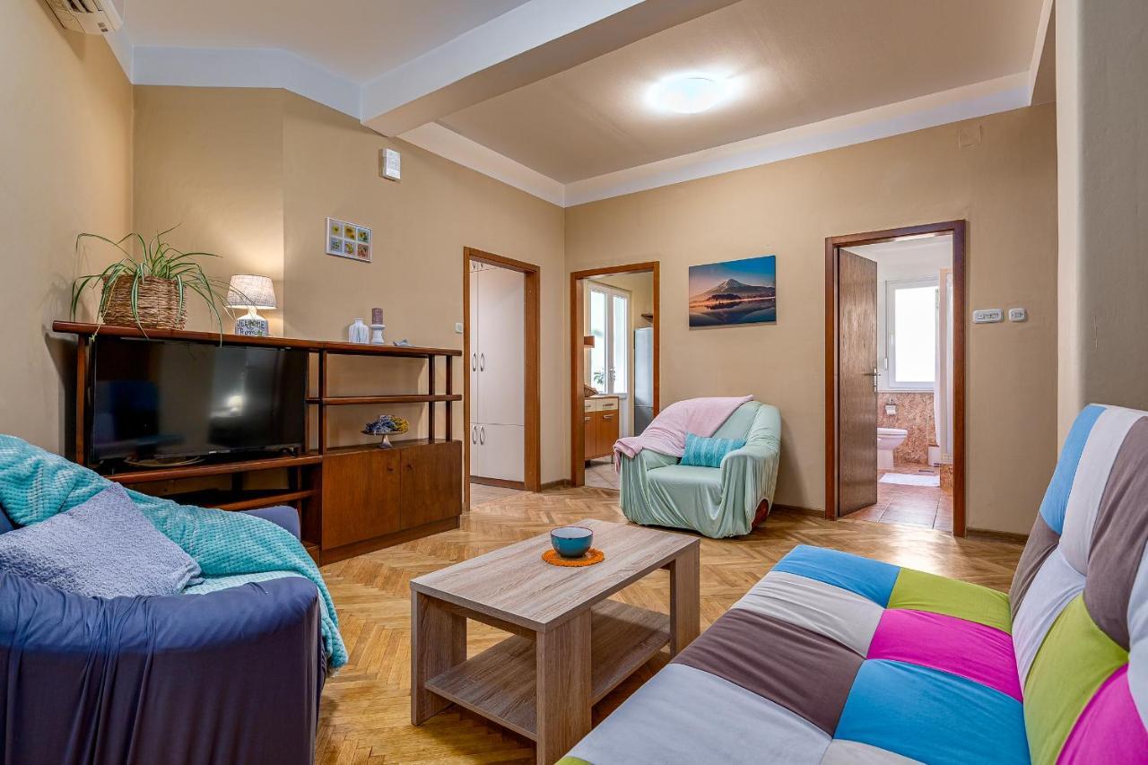 Apartment 'Olivia' Zadar Extérieur photo